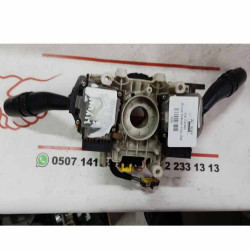 Kia Cerato Sinyal Silecek Kolu